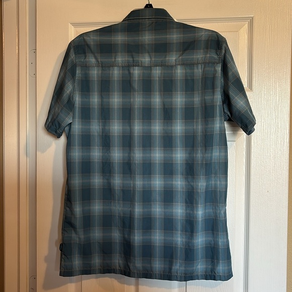 Kuhl men’s blue short sleeve button down shirt size small - Picture 6 of 8